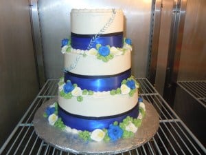 wedding cakes lansing Cakes A Bloomin